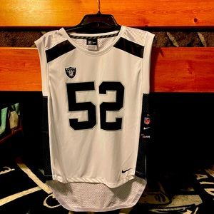 New with tags Women’s Raiders Jersey